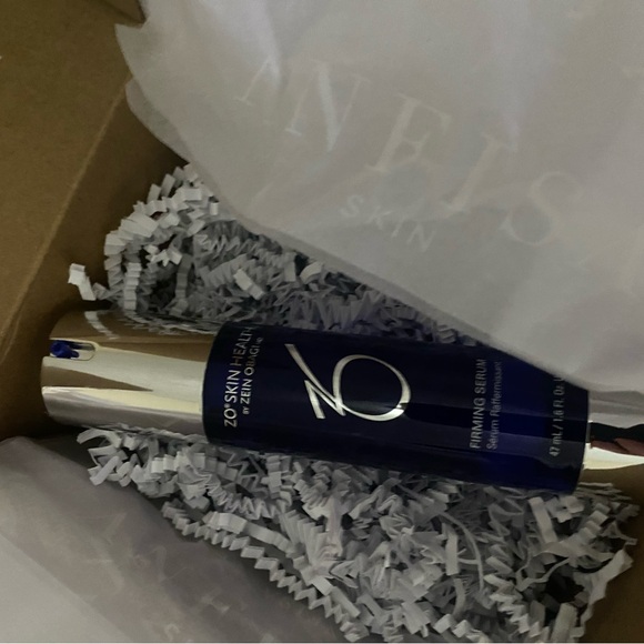 ZO Skin Health Firming Serum - Blue and Silver - Picture 6 of 6